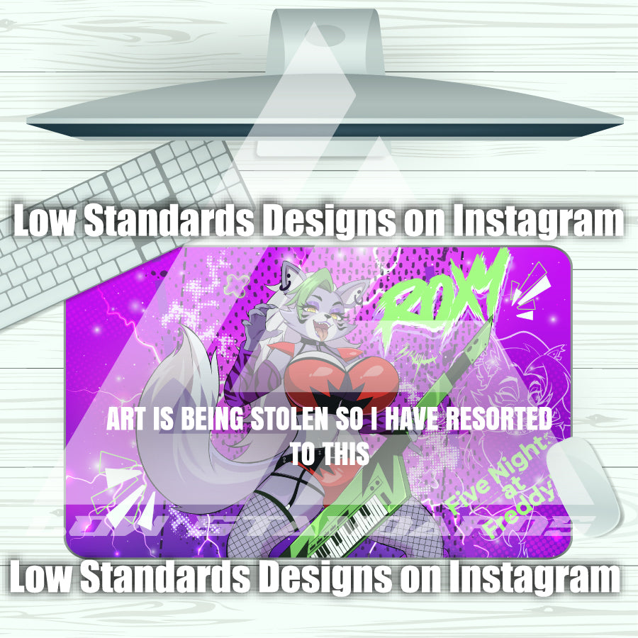 Seductive Roxy FNAF <3 Mousepad