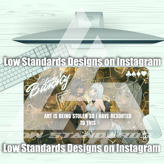 Lucky Bunny Noir & Blanc <3 Mousepad